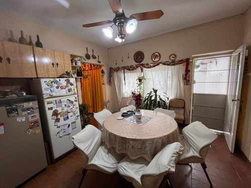 Casa En Venta En Lanus Este