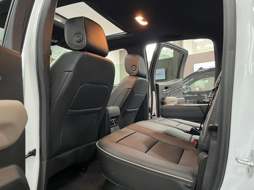 GMC Canyon 2.7 Denali At