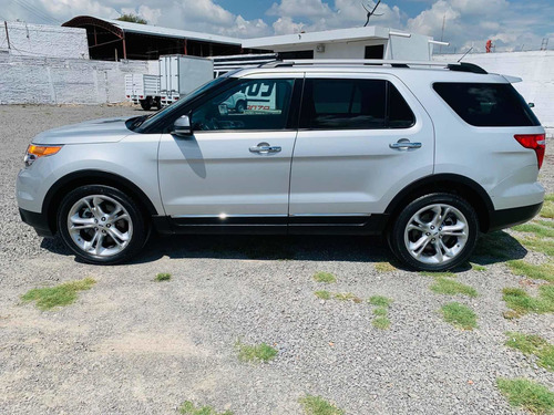 Imagen 4 de 15 de Ford Explorer 2014 4.0 Xlt V6 3er Asiento Sync 4x2 Mt