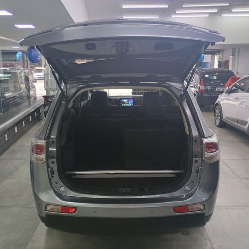Mitsubishi Outlander OUTLANDER 3.0/ GT 3.0 V6 Aut.