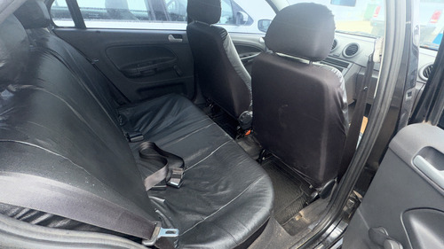 Volkswagen Gol Trend 1.6 Pack Ii