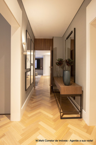 Imagem 9 de 30 de Apartamento Com 3 Dormitórios À Venda Com 410.45m² Por R$ 3.197.000,00 No Bairro Cabral - Curitiba / Pr - M2ca-dh31a