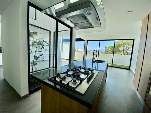 Vendo Casa En Zibatá, 3 Niveles, Jardín Zen, 3 Recamaras, Una Es Master Suite