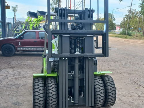 Imagen 3 de 9 de Autoelevador Zoomlion Fd35 3,5tn Triple Torre Dual Bremotors
