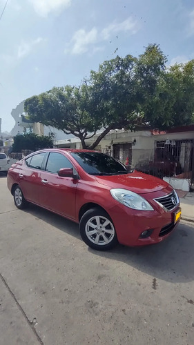 Nissan Versa 1.6 Advance