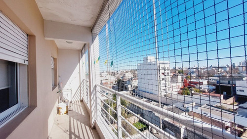 Imagen 14 de 22 de La Plata, Casco Urbano, Importante Departamento De 3 Dormitorios, Con Terraza Y Cocheras En Zona Céntrica