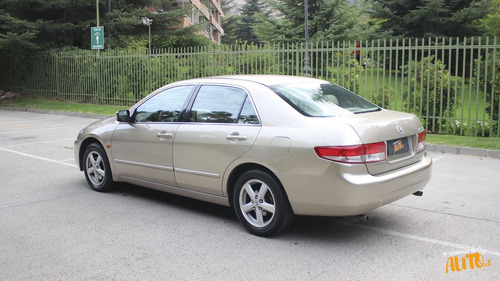 Honda Accord 3.0 V6 2004