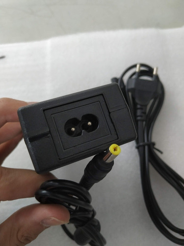 100x Fonte Estabilizada Chaveada Bivolt 24v 2a Plug P4 2,1mm