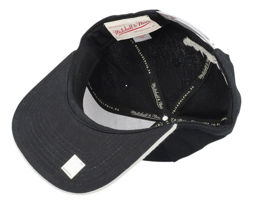 Gorra Mitchell & Ness Brooklyn Nets 8 Bit Xl