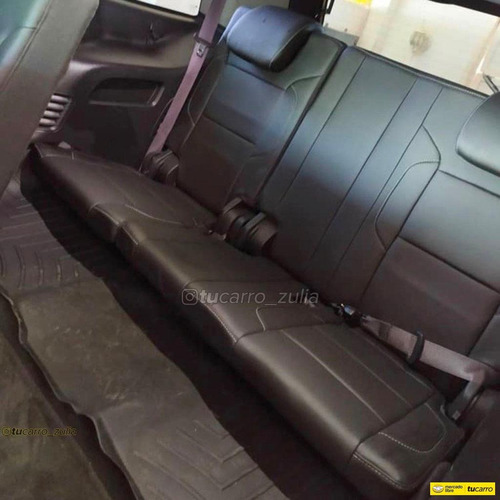 Chevrolet Tahoe .