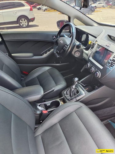 Kia Cerato Pro Sx Mt 1600cc Aa