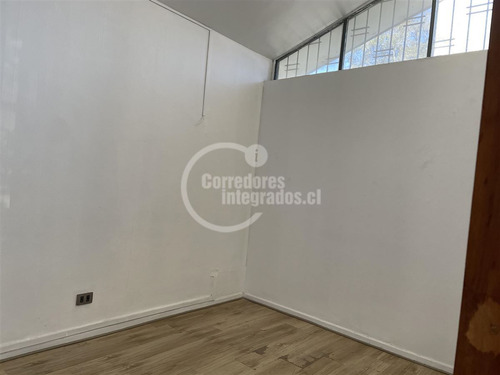 Casa En Arriendo, Servicios Profesionales En Vitacura ,