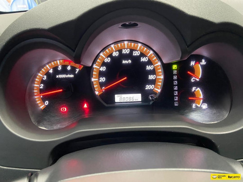 Toyota Hilux Pick-up D/cabina Carga 4x4