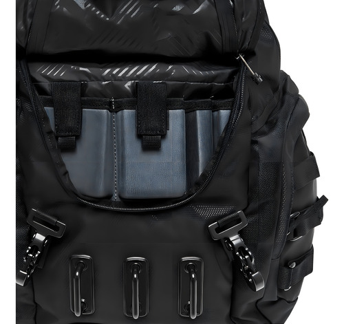 Mochila Oakley Kitchen Sink Black Color Negro Diseño de Tela Lisa