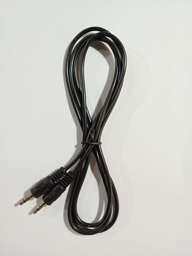 Cable De Audio Aux Mini Plug 3.5mm  1,5 Metros (pack X 10)