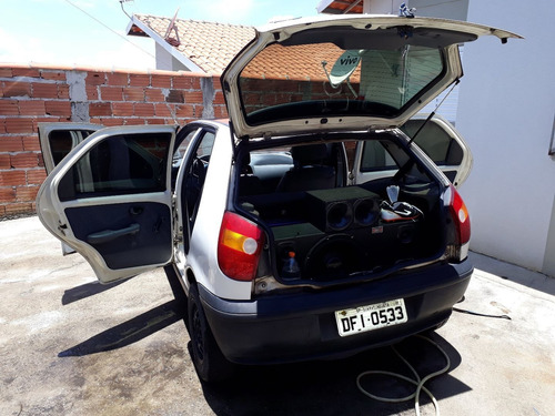 Imagem 2 de 4 de Fiat Palio 2001 1.0 Young 5p Gasolina