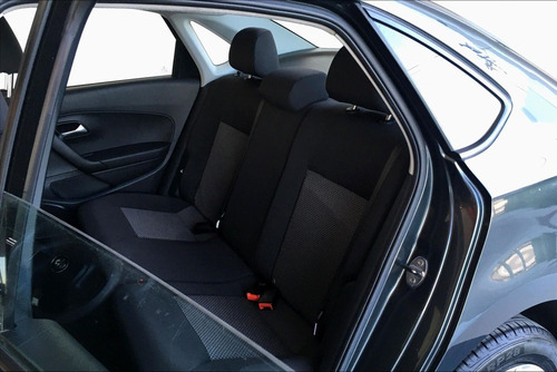 Imagen 10 de 15 de Volkswagen Vento Startline Tiptronic 2020