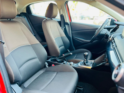 Mazda Mazda 2 1.5 I Mt