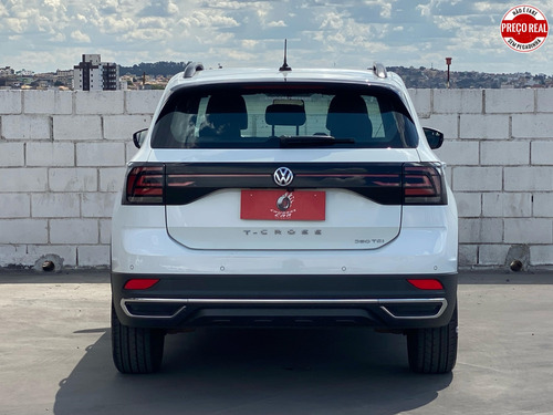 Volkswagen T-Cross 1.0 200 TSI TOTAL FLEX COMFORTLINE AUTOMÁTICO