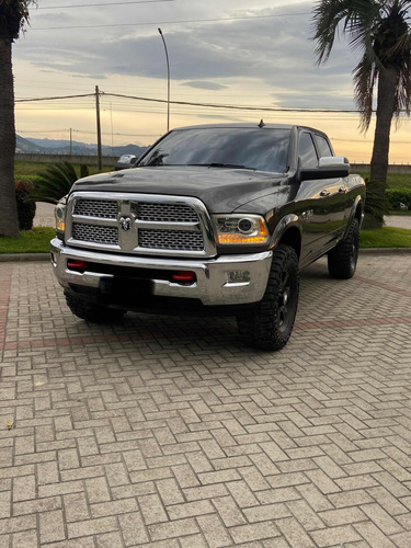 RAM Ram 2500 6.7 Laramie Cab. Dupla 4x4 Aut. 4p