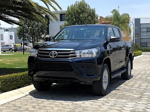 Toyota Hilux 2.7 Cabina Doble Sr Mt