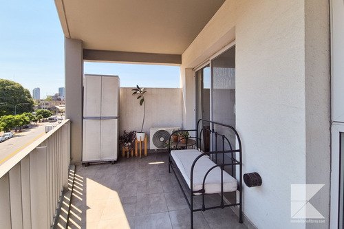 Venta Depto 3 Amb, Gran Vista Al Parque Lezama, La Boca