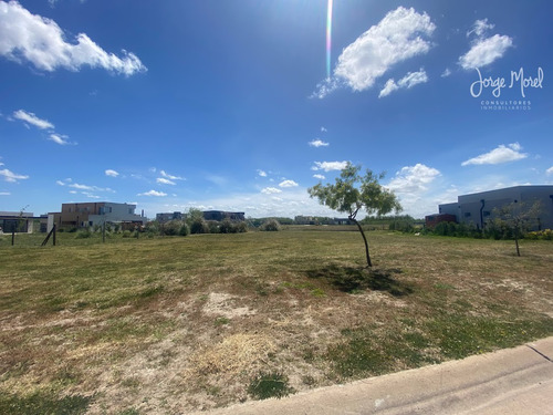 Lote Laguna #200-300 - San Sebastian - Area 10 - 1022m2 #id 2716