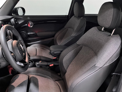 Imagen 9 de 12 de Mini Cooper 3ptas Chili 2021