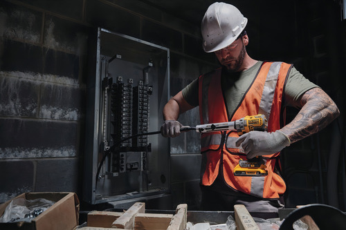 Bateria Dewalt 20v Max 2ah Dewalt Dcb203yy