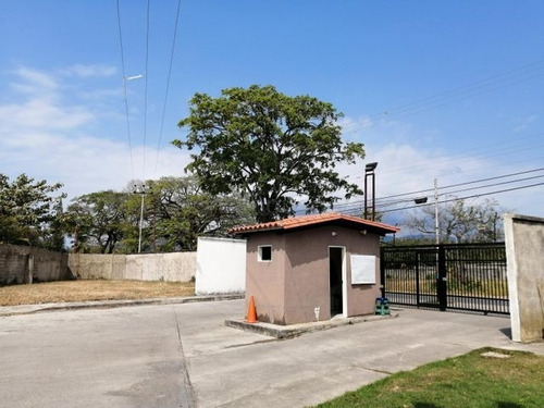 Imagen 26 de 30 de Casas En Venta Sarare, Arnaldo J. López Tlf. 04245257450 Codigo 22-10741 Lara, Venezuela