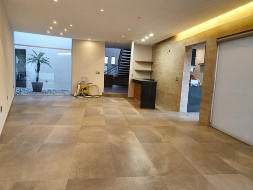 Imagen 1 de 14 de Casa En Venta Fuentes Del Pedregal