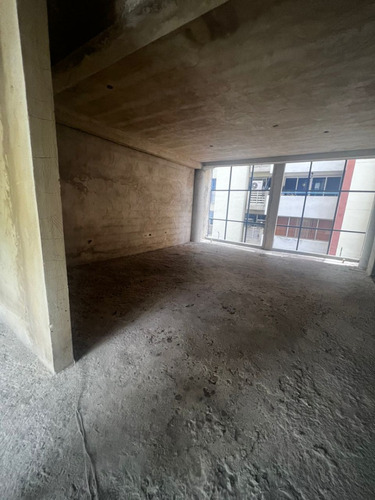 Edificio En La Av Luis Del Valle Garcia Ve02-1582sc-icar