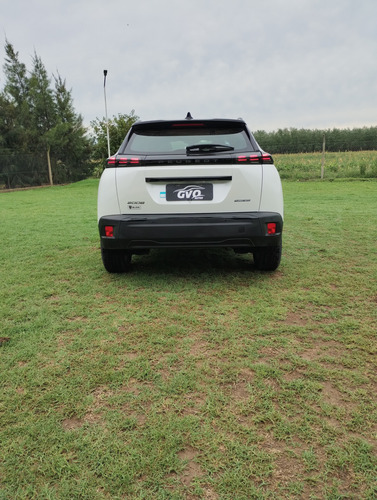Peugeot 2008 1.0T Gt