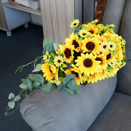 Girasol Artificial De Boda Sosteniendo Bouquet Toss Bouquet