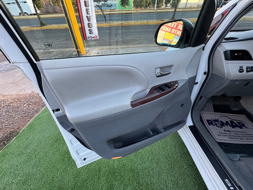 Toyota Sienna 3.5 Xle Piel Mt