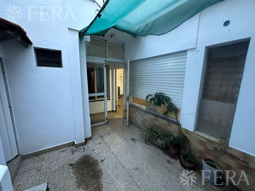 Imagen 9 de 15 de Venta De Ph 2 Ambientes Con Patio, Quincho Y Terraza En Villa Dominico (31621)