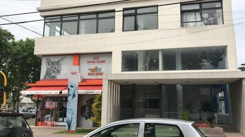 Imagen 1 de 8 de Oficina En Alquiler - Lomas De Zamora