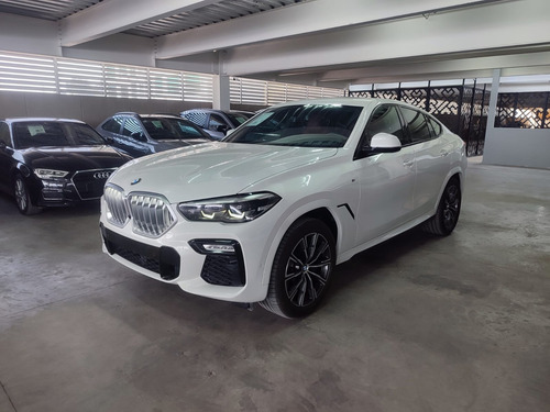 BMW X6 XDRIVE 40i M Sport