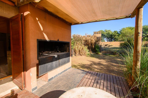 Imagen 28 de 30 de Casa Quinta Colastiné Con Cabaña Y Depósito Pileta