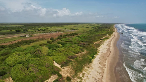 Imagen 16 de 19 de Vende Terreno En Chichiriviche Norte