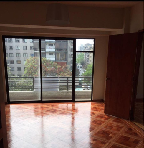 Venta, Oficina, Santiago. 8d/2b