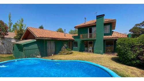 Imagen 15 de 16 de Casa En Venta En Exclusivo Sector Del Barrio San Carlos De A