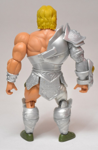 P27 Figuras Masters Of The Universe Motu Snake Armor He Man (Usado)