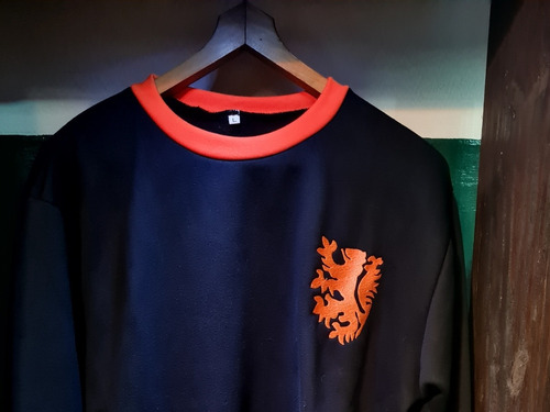 Imagen 7 de 9 de Tremendos! Buzos Deportivos Rettro Holanda Netherlands 74 !