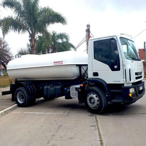 Imagen 4 de 10 de Tanque Regador, Tanque Cisterna Camion Regador