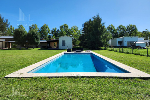Casa En Venta Y/o Alquiler En El Malacate Vista Abierta A Cancha De Polo 4 Dorm Pileta