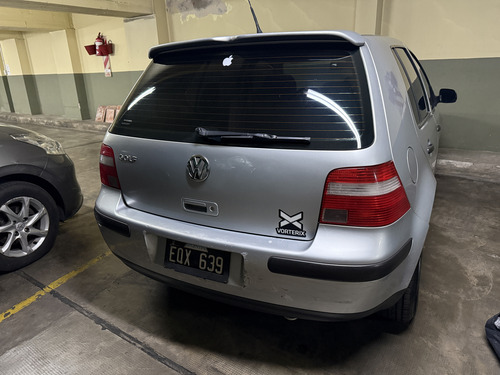 Volkswagen Golf 1.6 Format