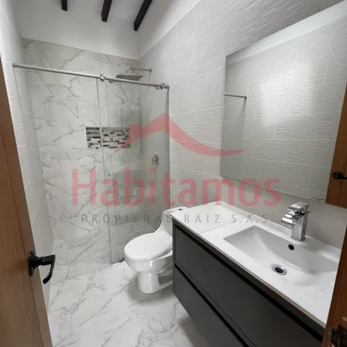 Casa En Arriendo En Rionegro - Llanogrande Cod 68668