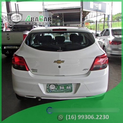 Imagem 5 de 10 de Chevrolet Onix 1.0 Mpfi Joy 8v Flex 4p Manual