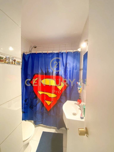 Imagen 14 de 23 de Se Vende Casa En Vitacura, Pasaje Cerrado